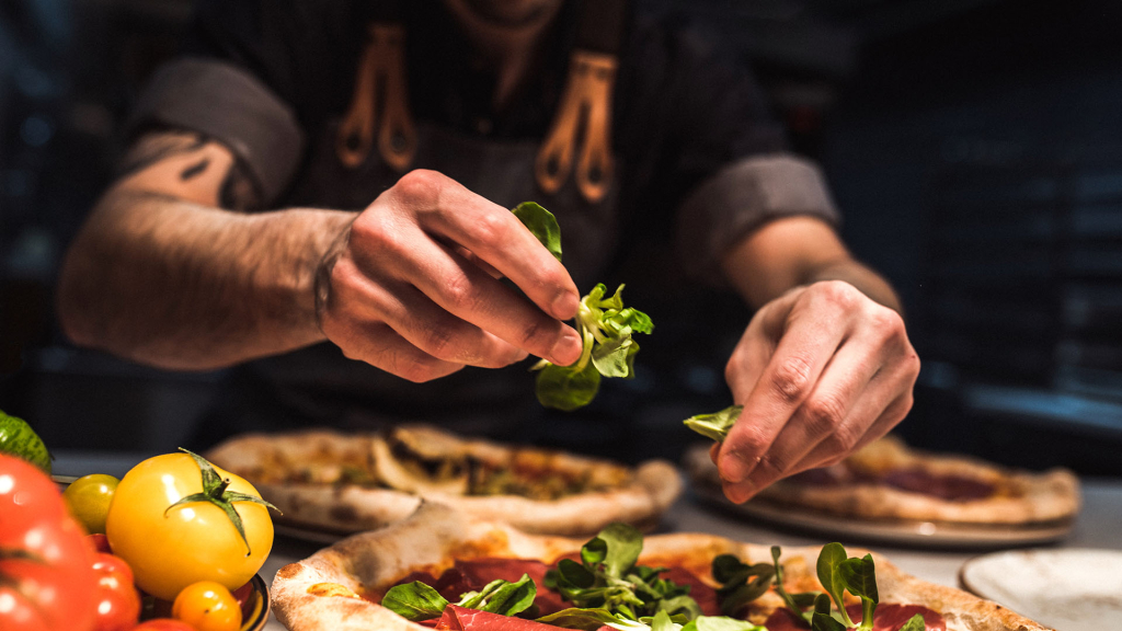 pizza_ristoria_40730404083_o_1920x1080